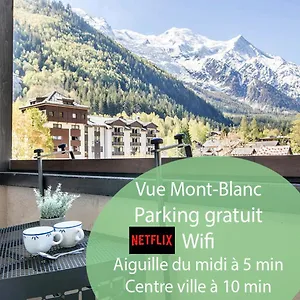 Au Pied Du Mont-blanc - Chamonix